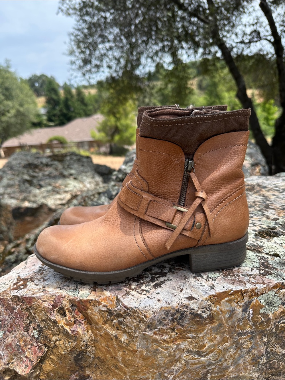 Clarks Tan & Brown Leather Ankle Boots with Side Zip